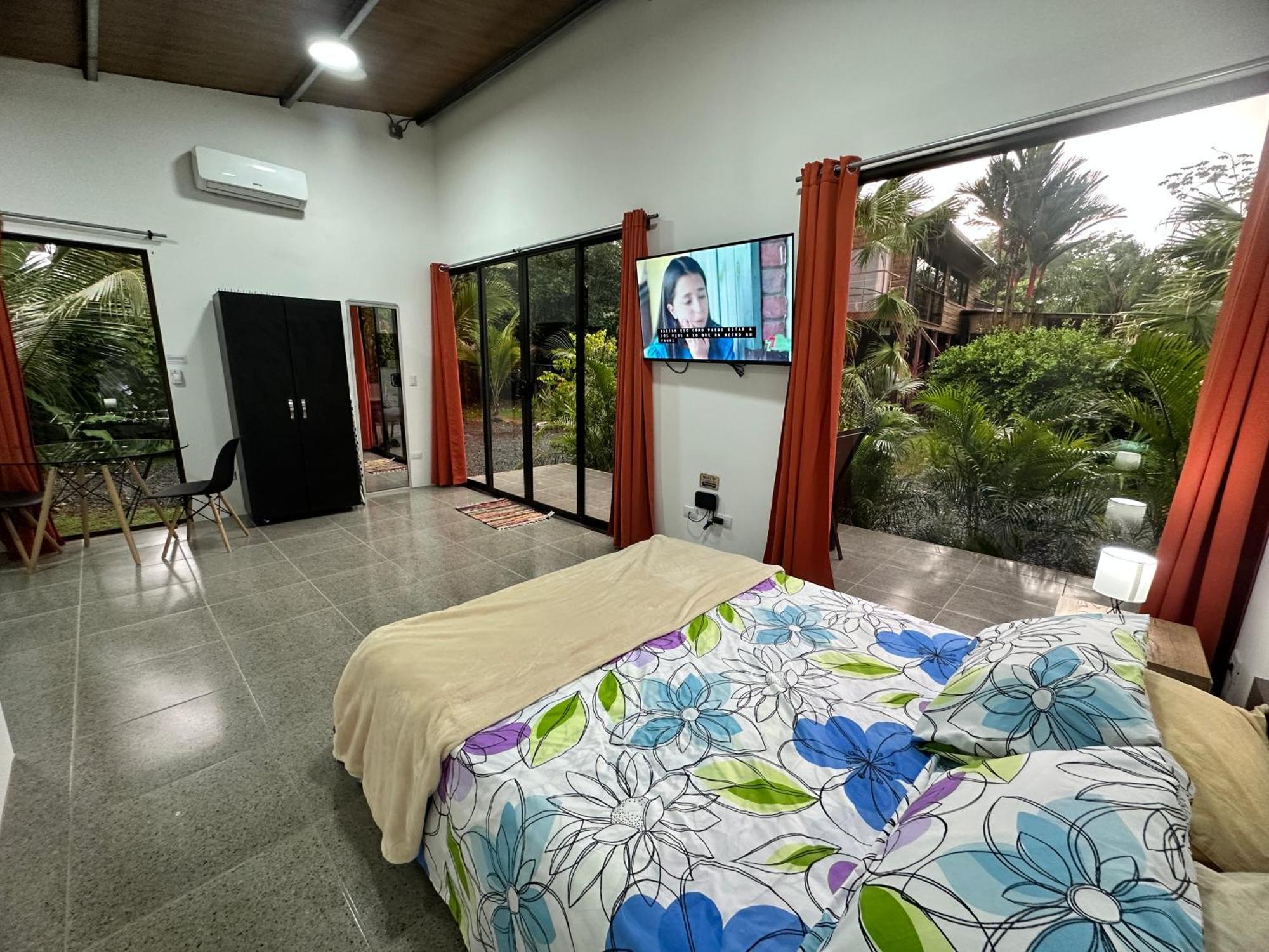 Uvita Oasis Retreat With Villa Cabins And Apartment Ngoại thất bức ảnh